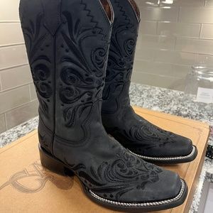 Black Cowgirl Boots